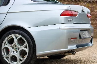 Foto 61 di 111: Alfa Romeo 156 3.2 GTA Berlina “in Grigio Sterling”