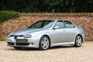 Foto 73 di 111: Alfa Romeo 156 3.2 GTA Berlina “in Grigio Sterling”