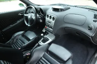 Foto 98 di 111: Alfa Romeo 156 3.2 GTA Berlina “in Grigio Sterling”