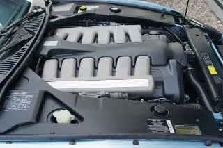 Foto 24 di 134: Aston Martin DB7 Vantage Volante “The gift from Coca-Cola”