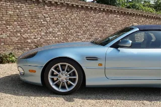 Foto 33 di 134: Aston Martin DB7 Vantage Volante “The gift from Coca-Cola”