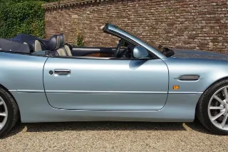 Foto 44 di 134: Aston Martin DB7 Vantage Volante “The gift from Coca-Cola”