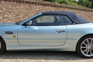 Foto 71 di 134: Aston Martin DB7 Vantage Volante “The gift from Coca-Cola”