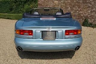 Foto 77 di 134: Aston Martin DB7 Vantage Volante “The gift from Coca-Cola”