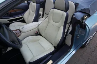 Foto 93 di 134: Aston Martin DB7 Vantage Volante “The gift from Coca-Cola”