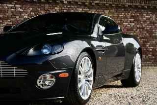 Foto 20 di 91: Aston Martin Vanquish 5.9 V12 “11.800 Miles”