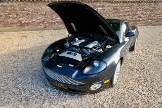 Foto 30 di 91: Aston Martin Vanquish 5.9 V12 “11.800 Miles”