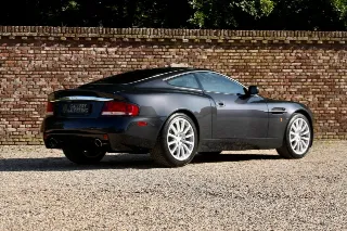 Foto 75 di 91: Aston Martin Vanquish 5.9 V12 “11.800 Miles”