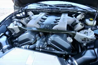 Foto 100 di 103: Aston Martin V12 Vanquish “Low mileage”
