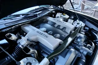 Foto 43 di 103: Aston Martin V12 Vanquish “Low mileage”
