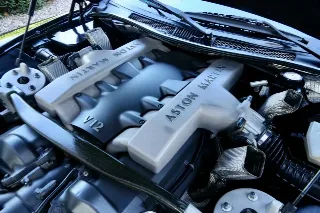 Foto 51 di 103: Aston Martin V12 Vanquish “Low mileage”