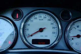 Foto 7 di 103: Aston Martin V12 Vanquish “Low mileage”