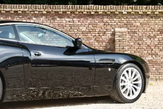 Foto 87 di 103: Aston Martin V12 Vanquish “Low mileage”