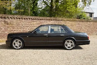 Foto 11 di 132: Bentley Arnage T “Diamond Black” VAT CAR!