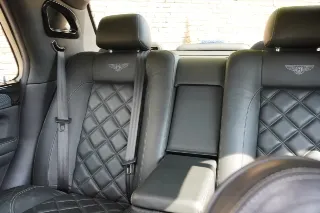Foto 31 di 132: Bentley Arnage T “Diamond Black” VAT CAR!