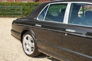 Foto 53 di 132: Bentley Arnage T “Diamond Black” VAT CAR!