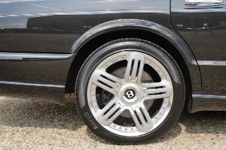 Foto 55 di 132: Bentley Arnage T “Diamond Black” VAT CAR!
