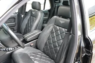 Foto 95 di 132: Bentley Arnage T “Diamond Black” VAT CAR!