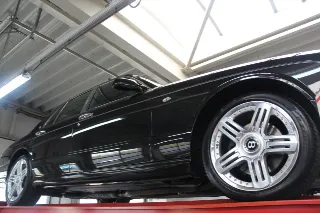 Foto 9 di 132: Bentley Arnage T “Diamond Black” VAT CAR!