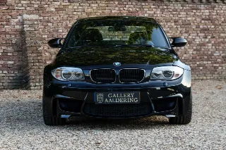 Foto 5 di 112: BMW 1M “The collectors quality”