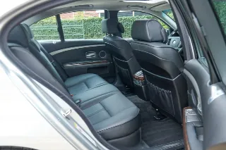 Foto 114 di 125: BMW 750i Luxurious and stylish “70.745 kms history”