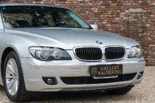 Foto 115 di 125: BMW 750i Luxurious and stylish “70.745 kms history”
