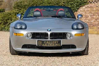 Foto 105 di 120: BMW Z8 Roadster “Pristine condition”