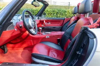 Foto 16 di 120: BMW Z8 Roadster “Pristine condition”