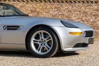 Foto 49 di 120: BMW Z8 Roadster “Pristine condition”