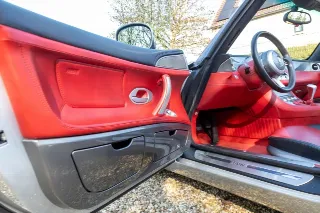 Foto 58 di 120: BMW Z8 Roadster “Pristine condition”