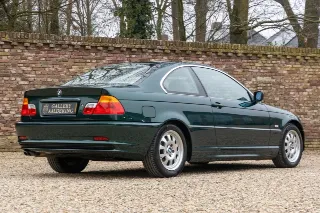 Foto 44 di 83: BMW 323 Ci Coupé Farngrün “25.000 kilometers”