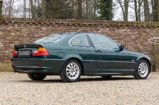 Foto 58 di 83: BMW 323 Ci Coupé Farngrün “25.000 kilometers”