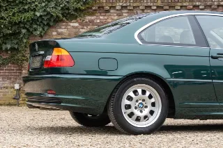 Foto 73 di 83: BMW 323 Ci Coupé Farngrün “25.000 kilometers”