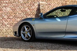 Foto 105 di 121: Ferrari 360 Modena One of only 25 sunroof factory delivery!