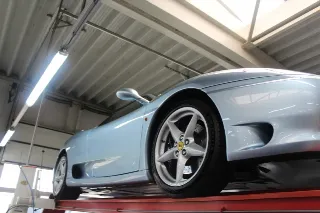 Foto 10 di 121: Ferrari 360 Modena One of only 25 sunroof factory delivery!