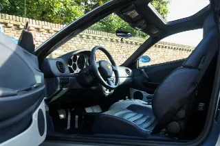 Foto 13 di 121: Ferrari 360 Modena One of only 25 sunroof factory delivery!