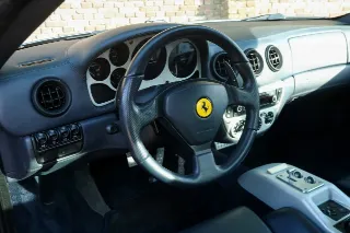 Foto 16 di 121: Ferrari 360 Modena One of only 25 sunroof factory delivery!