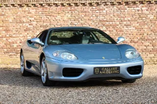 Foto 65 di 121: Ferrari 360 Modena One of only 25 sunroof factory delivery!