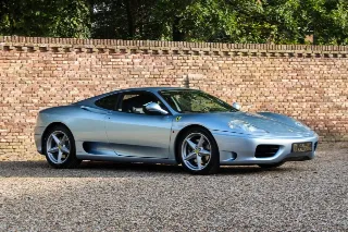 Foto 76 di 121: Ferrari 360 Modena One of only 25 sunroof factory delivery!