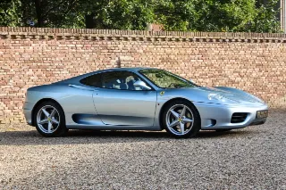 Foto 78 di 121: Ferrari 360 Modena One of only 25 sunroof factory delivery!