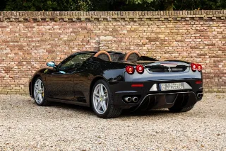 Foto 2 di 137: Ferrari F430 Spider F1 “37.000 km and single ownership”