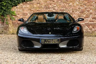 Foto 5 di 137: Ferrari F430 Spider F1 “37.000 km and single ownership”