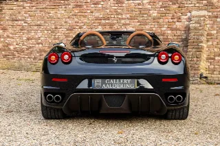 Foto 6 di 137: Ferrari F430 Spider F1 “37.000 km and single ownership”