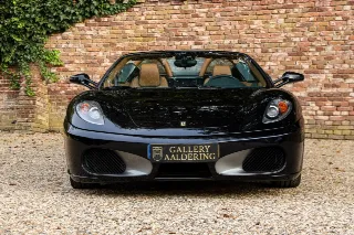 Foto 84 di 137: Ferrari F430 Spider F1 “37.000 km and single ownership”