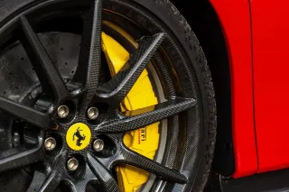 Foto 17 di 138: Ferrari SF90 XX Spider “Dealer mileage only – It’s new” EXCL. VAT, NETTO!