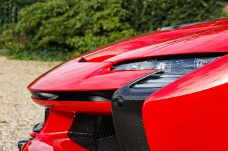 Foto 18 di 138: Ferrari SF90 XX Spider “Dealer mileage only – It’s new” EXCL. VAT, NETTO!
