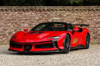 Foto 1 di 138: Ferrari SF90 XX Spider “Dealer mileage only – It’s new” EXCL. VAT, NETTO!