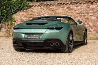 Foto 105 di 123: Ferrari Roma Spider “Verde Dora”