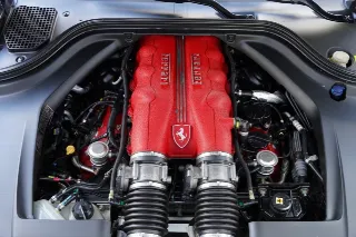 Foto 106 di 119: Ferrari California 4.3 “Tasteful Grigio Silverstone”