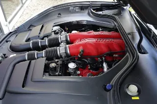 Foto 109 di 119: Ferrari California 4.3 “Tasteful Grigio Silverstone”